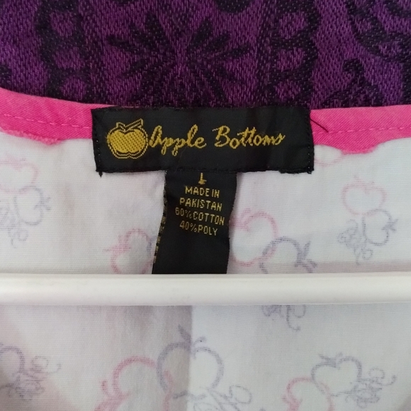 Apple Bottom Women's Scrub Top Size L - Picture 3 of 3